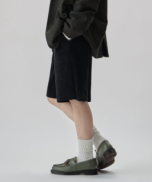 {"color":"\u30d6\u30e9\u30c3\u30af","info":"model\uff1aH166cm size\uff1aM"}