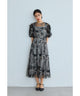 {"color":"\u30d6\u30e9\u30c3\u30af","info":"model\uff1aH165cm size\uff1aM"}