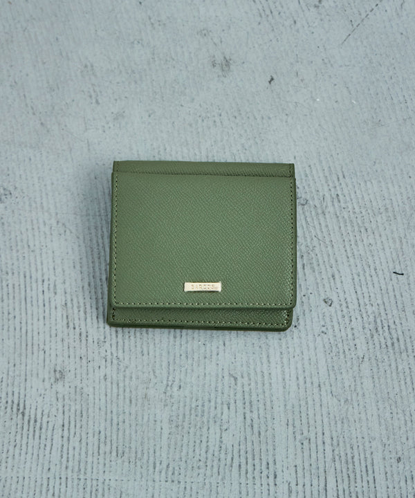 {"color":"\u30ab\u30fc\u30ad","info":""}