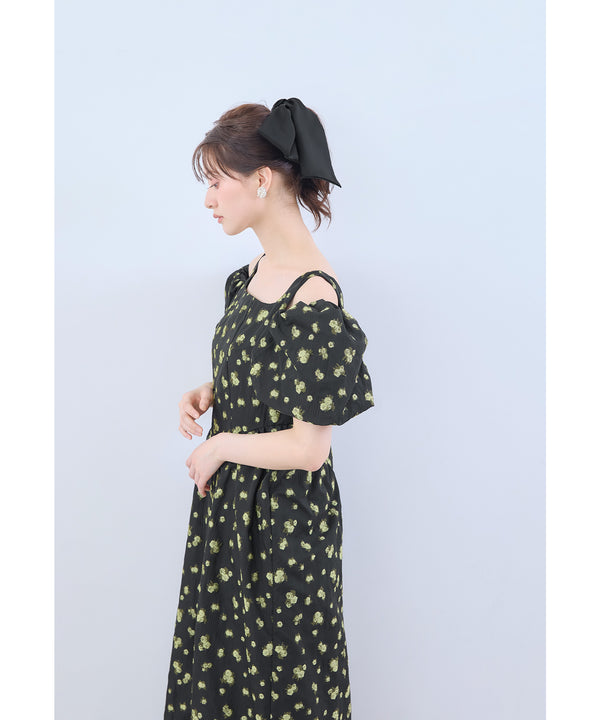 {"color":"\u30d6\u30e9\u30c3\u30af\u00d7\u30a4\u30a8\u30ed\u30fc","info":"model\uff1aH166cm size\uff1aM"}
