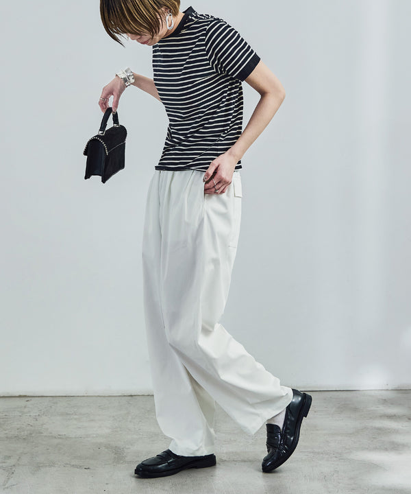 {"color":"\u30aa\u30d5\u30db\u30ef\u30a4\u30c8","info":"model\uff1aH158cm size\uff1aM"}