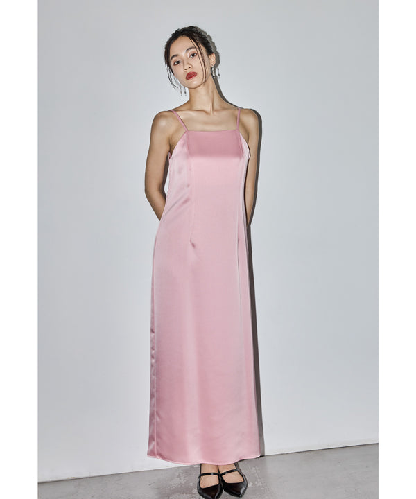 {"color":"\u30d4\u30f3\u30af","info":"model\uff1aH165cm size\uff1aM"}