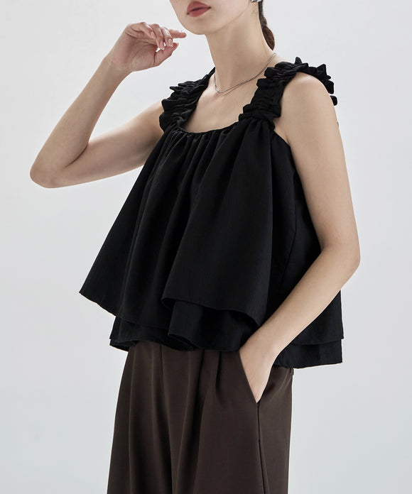 {"color":"\u30d6\u30e9\u30c3\u30af","info":"model\uff1aH166cm size\uff1aF"}