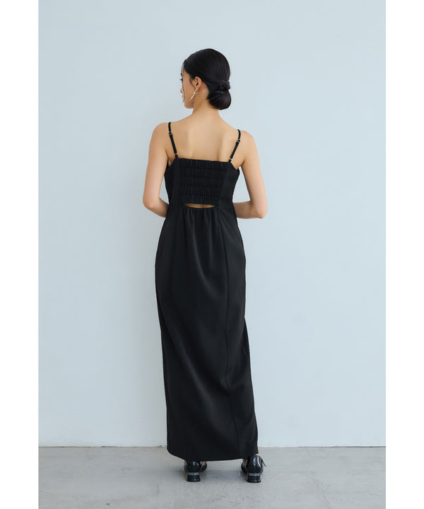 {"color":"\u30d6\u30e9\u30c3\u30af","info":"model\uff1aH165cm size\uff1aM"}