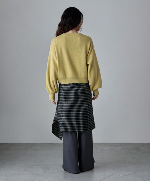 {"color":"\u30a4\u30a8\u30ed\u30fc","info":"model\uff1aH166cm size\uff1aM"}