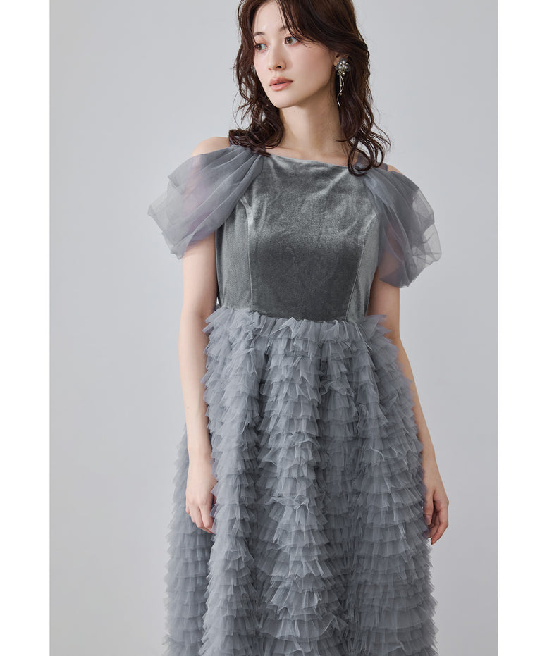 {"color":"\u30d6\u30eb\u30fc","info":"model\uff1aH166cm size\uff1aM"}