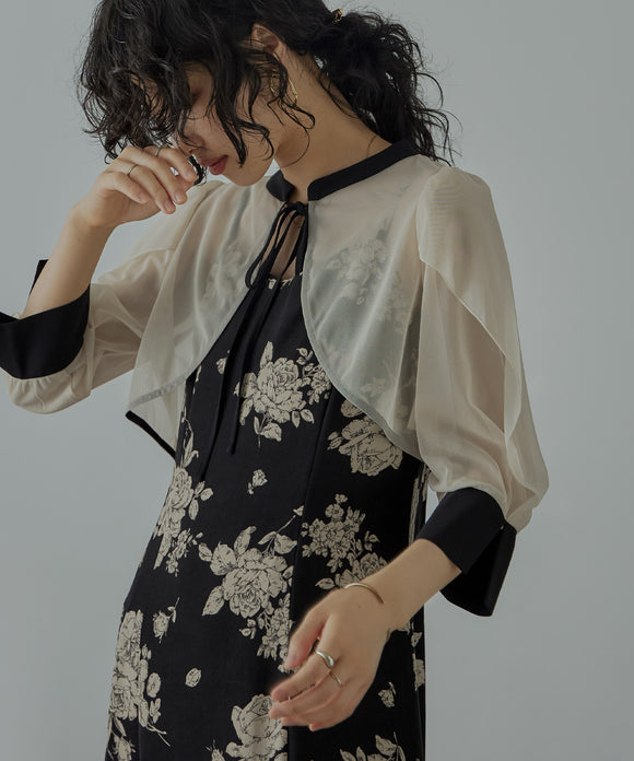 {"color":"\u30d6\u30e9\u30c3\u30af","info":"model\uff1aH167cm size\uff1aM"}