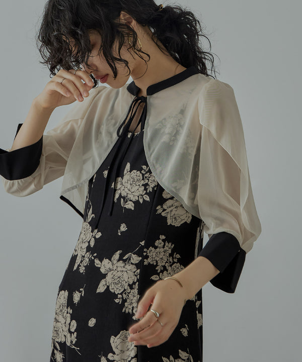 {"color":"\u30d6\u30e9\u30c3\u30af","info":"model\uff1aH167cm size\uff1aM"}