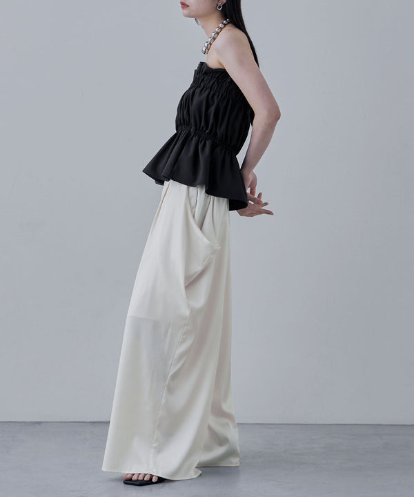 {"color":"\u30d6\u30e9\u30c3\u30af","info":"model\uff1aH163cm size\uff1aM"}