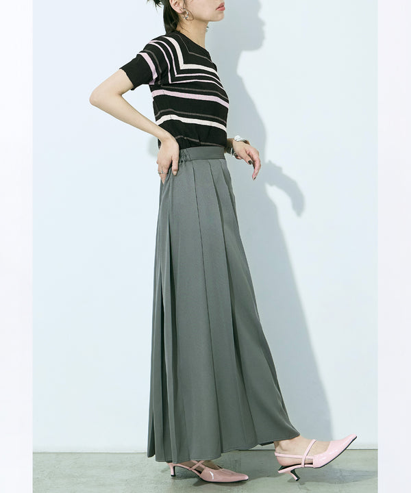 {"color":"\u30d6\u30e9\u30c3\u30af","info":"model\uff1aH158cm size\uff1aM"}
