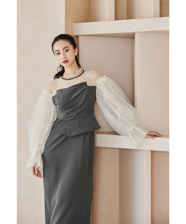 {"color":"\u30b9\u30e2\u30fc\u30af\u30d6\u30e9\u30a6\u30f3","info":"model\uff1aH165cm size\uff1aM"}