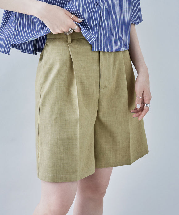 {"color":"\u30d9\u30fc\u30b8\u30e5","info":"model\uff1aH170cm size\uff1aF"}