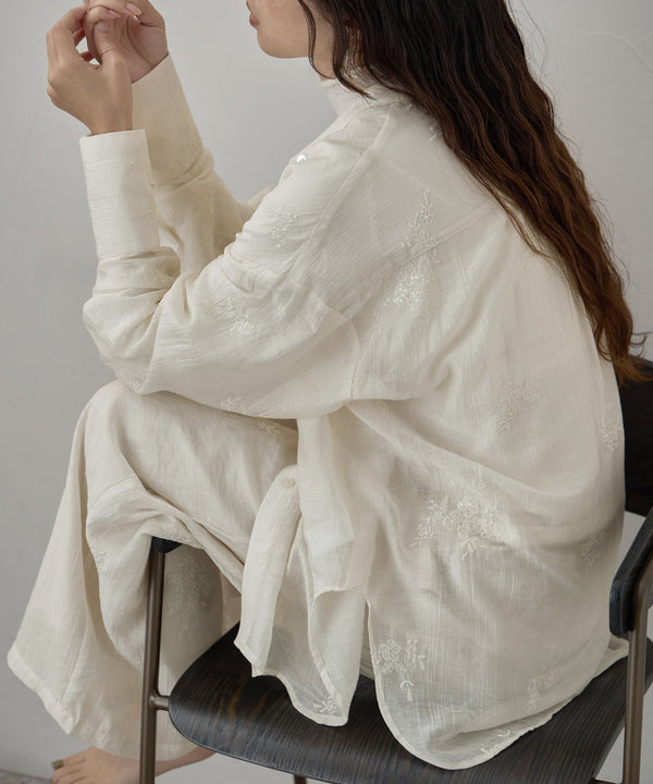 {"color":"\u30a2\u30a4\u30dc\u30ea\u30fc","info":"model\uff1aH166cm size\uff1aM"}