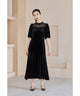 {"color":"\u30d6\u30e9\u30c3\u30af","info":"model\uff1aH165cm size\uff1aM"}