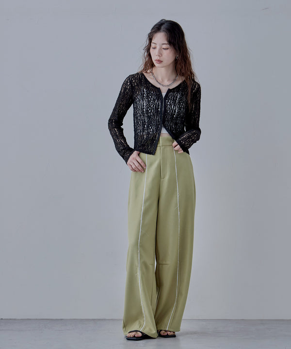 {"color":"\u30d6\u30e9\u30c3\u30af","info":"model\uff1aH166cm size\uff1aF"}