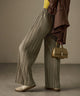 {"color":"\u30b0\u30ec\u30fc\u30b8\u30e5","info":"model\uff1aH158cm size\uff1aM"}