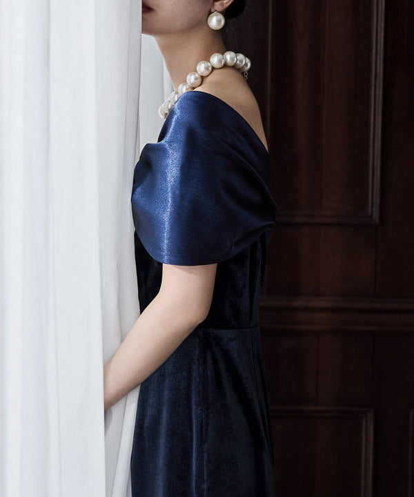 {"color":"\u30cd\u30a4\u30d3\u30fc","info":"model\uff1aH163cm size\uff1aM"}