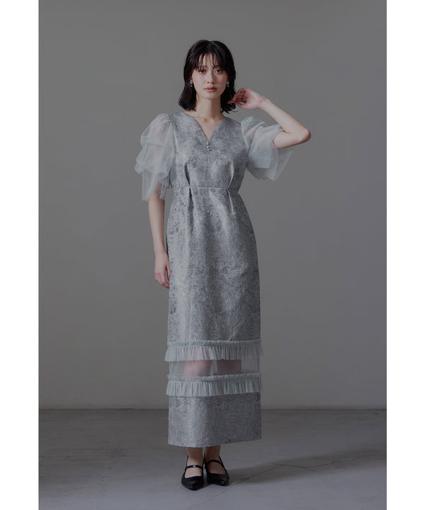 {"color":"\u30b0\u30ec\u30fc","info":"model\uff1aH166cm size\uff1aM"}