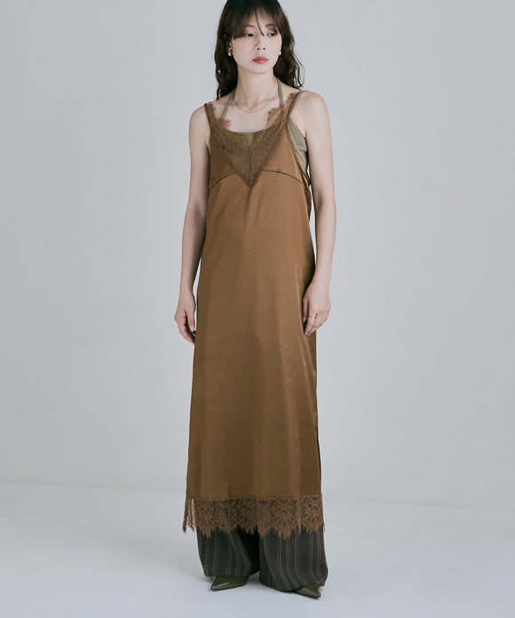 {"color":"\u30d6\u30e9\u30a6\u30f3","info":"model\uff1aH166cm size\uff1aF"}