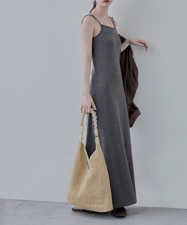 {"color":"\u30a2\u30a4\u30dc\u30ea\u30fc","info":"model\uff1aH163cm size\uff1aF"}