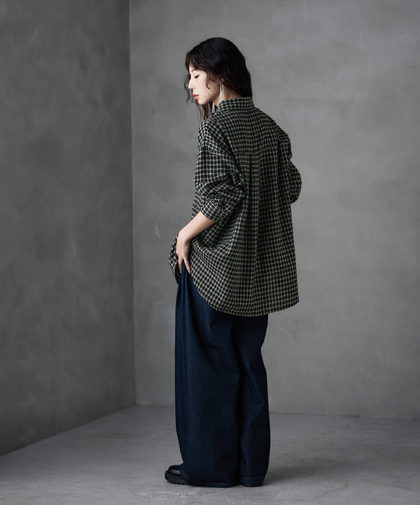 {"color":"\u30d6\u30e9\u30c3\u30af","info":"model\uff1aH166cm size\uff1aM"}