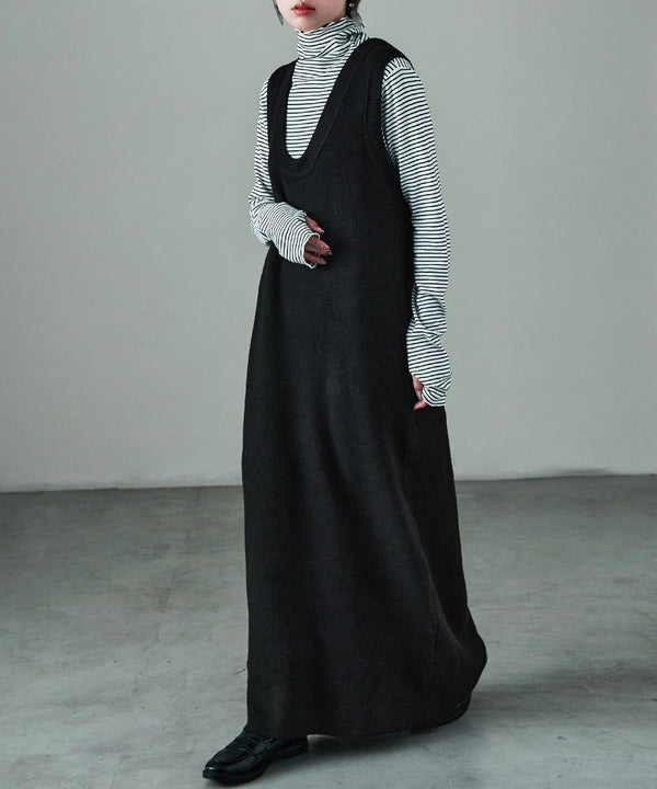 {"color":"\u30d6\u30e9\u30c3\u30af","info":"model\uff1aH158cm size\uff1aM"}