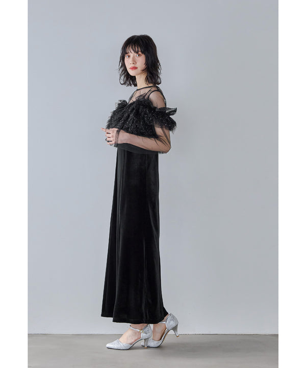 {"color":"\u30d6\u30e9\u30c3\u30af\u00d7\u30b7\u30eb\u30d0\u30fc","info":"model\uff1aH166cm size\uff1aM"}