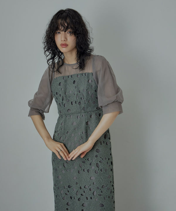 {"color":"\u30b0\u30ea\u30fc\u30f3","info":"model\uff1aH167cm size\uff1aM"}