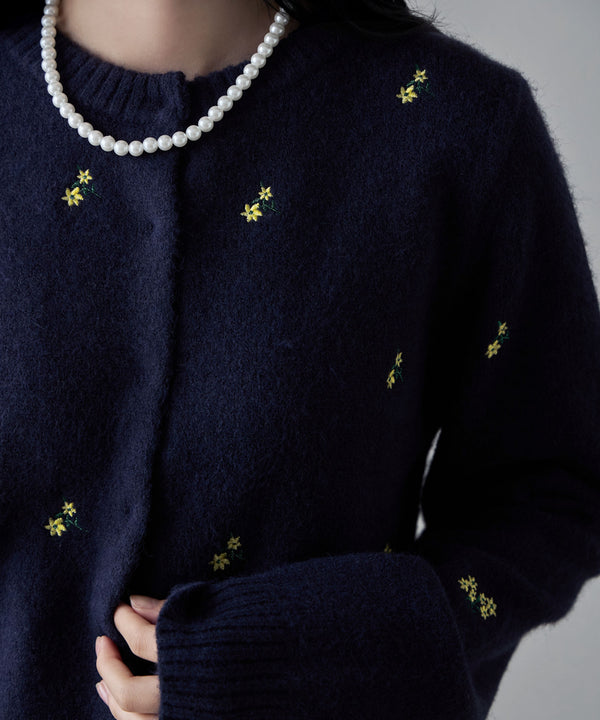 {"color":"\u30cd\u30a4\u30d3\u30fc","info":"model\uff1aH163cm size\uff1aF"}