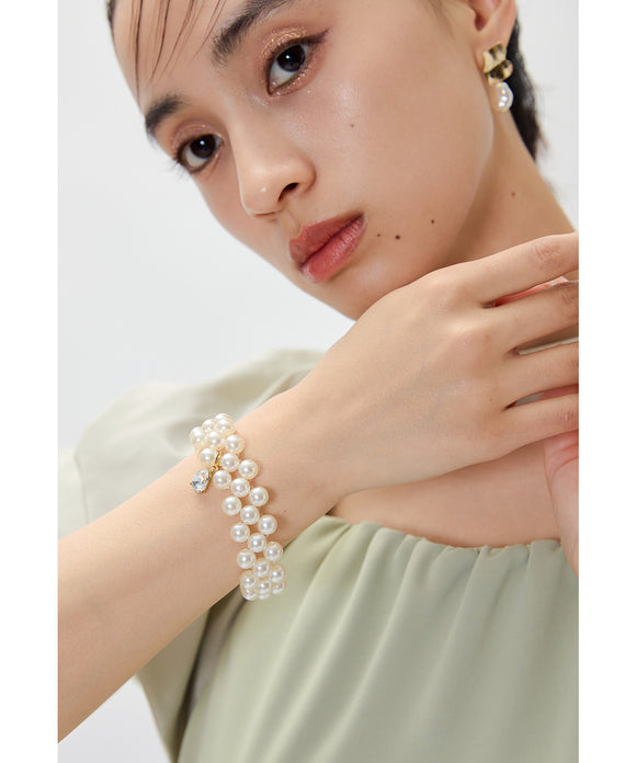 {"color":"\u30b4\u30fc\u30eb\u30c9","info":""}