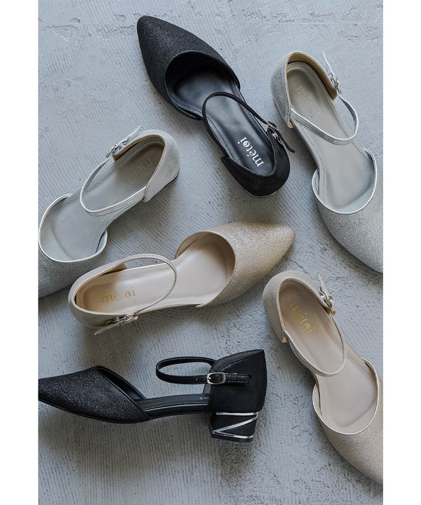 {"color":"","info":""}