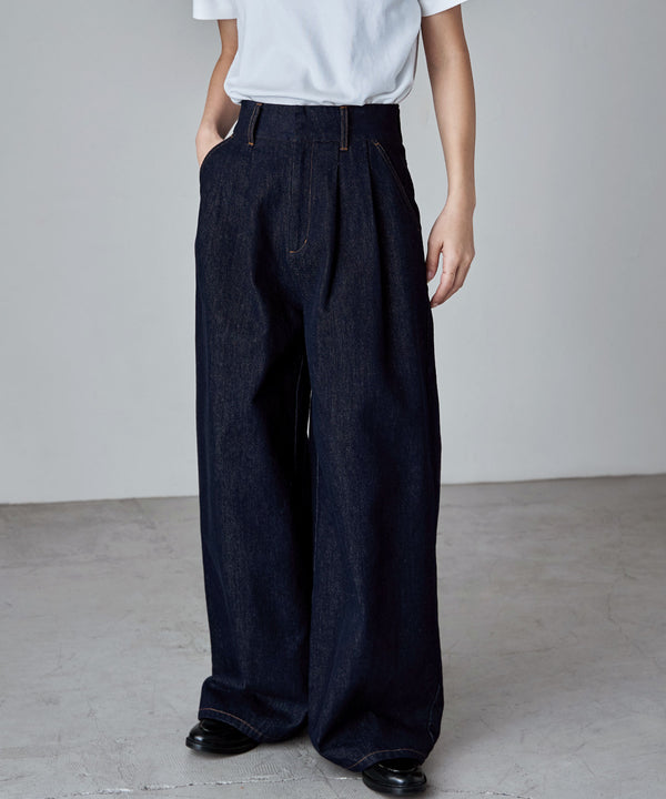 {"color":"\u30d6\u30eb\u30fc","info":"model\uff1aH166cm size\uff1aM"}