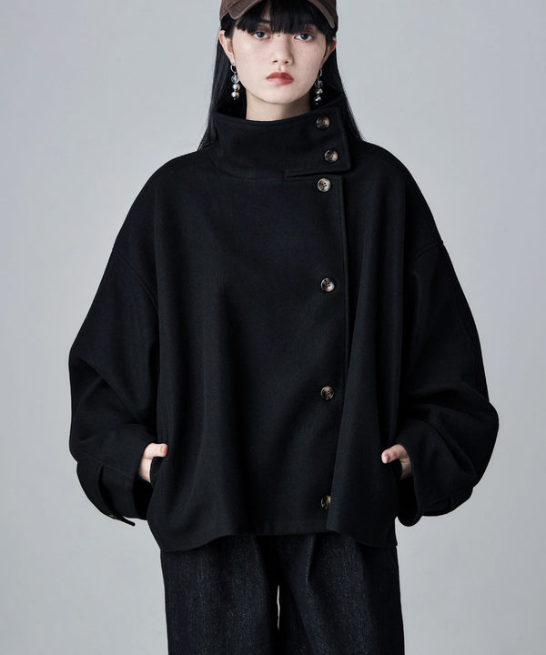 {"color":"\u30d6\u30e9\u30c3\u30af","info":"model\uff1aH163cm size\uff1aM"}