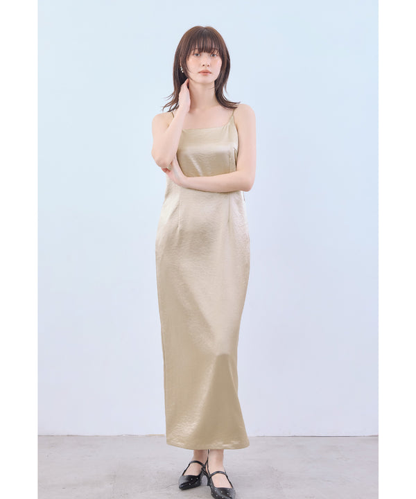 {"color":"\u30d9\u30fc\u30b8\u30e5","info":"model\uff1aH166cm size\uff1aM"}
