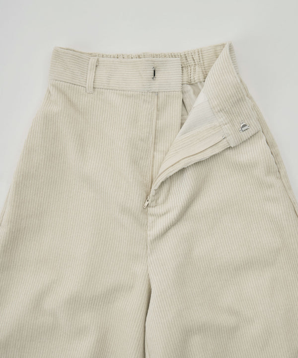 {"color":"","info":""}