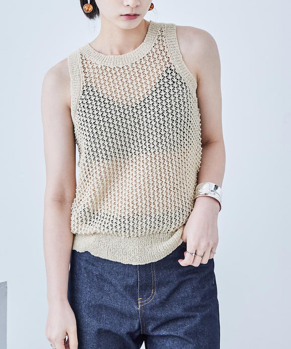 {"color":"\u30a8\u30af\u30ea\u30e5","info":"model\uff1aH163.5cm size\uff1aM"}