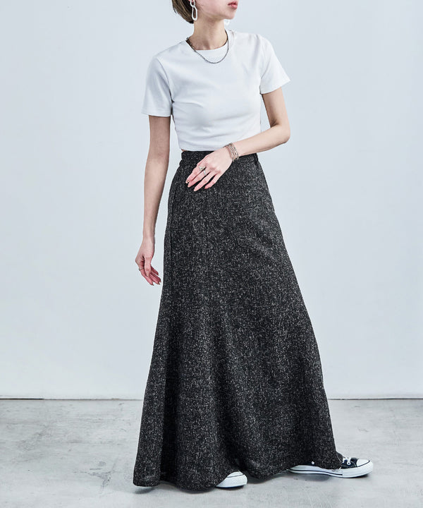 {"color":"\u30d6\u30e9\u30c3\u30af","info":"model\uff1aH158cm size\uff1aM"}