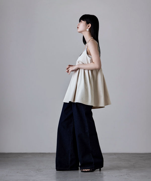 {"color":"\u30b0\u30ec\u30fc\u30b8\u30e5","info":"model\uff1aH163cm size\uff1aM"}