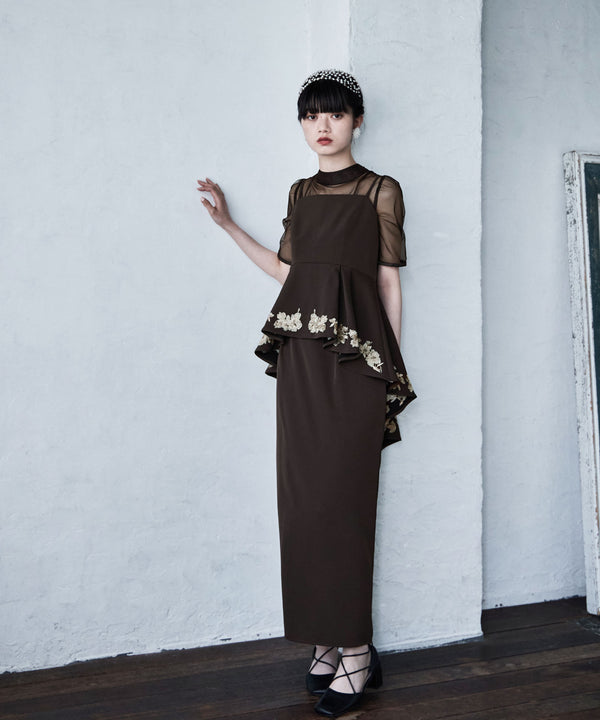 {"color":"\u30d6\u30e9\u30a6\u30f3","info":"model\uff1aH163cm size\uff1aM"}