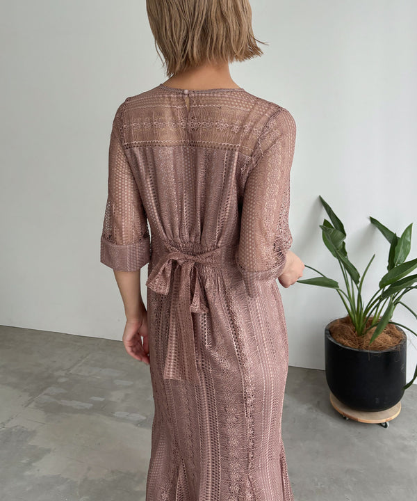 {"color":"\u30c0\u30fc\u30af\u30aa\u30ec\u30f3\u30b8","info":"model\uff1aH158cm size\uff1aM(38)"}