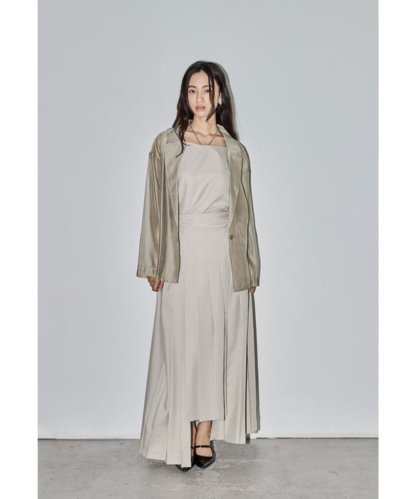 {"color":"\u30d9\u30fc\u30b8\u30e5","info":"model\uff1aH165cm size\uff1aM"}