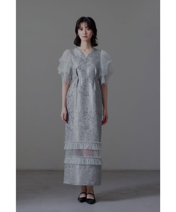 {"color":"\u30b0\u30ec\u30fc","info":"model\uff1aH166cm size\uff1aM"}