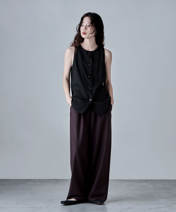 {"color":"\u30d6\u30e9\u30c3\u30af","info":"model\uff1aH166cm size\uff1aM"}