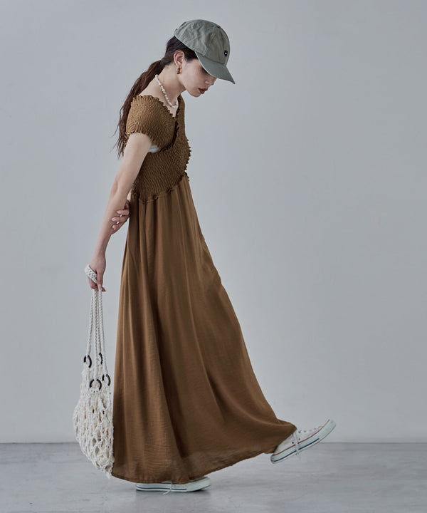 {"color":"\u30d6\u30e9\u30a6\u30f3","info":"model\uff1aH166cm size\uff1aF"}