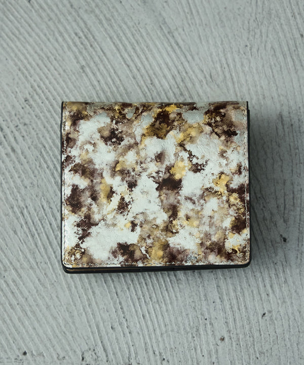 {"color":"\u30d6\u30e9\u30a6\u30f3","info":"model\uff1aH158cm size\uff1aF"}