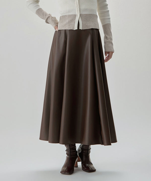 {"color":"\u30d6\u30e9\u30a6\u30f3","info":"model\uff1aH166cm size\uff1aM"}