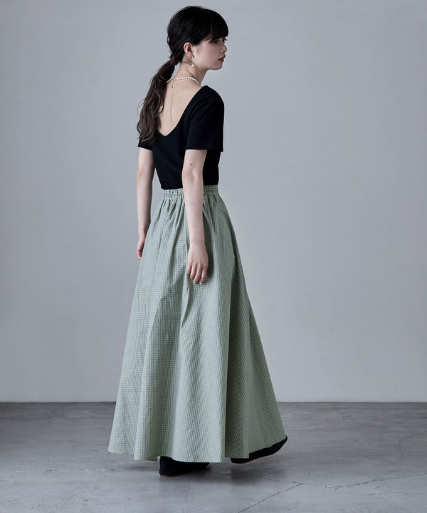 {"color":"\u30b0\u30ea\u30fc\u30f3","info":"model\uff1aH163cm size\uff1aM"}