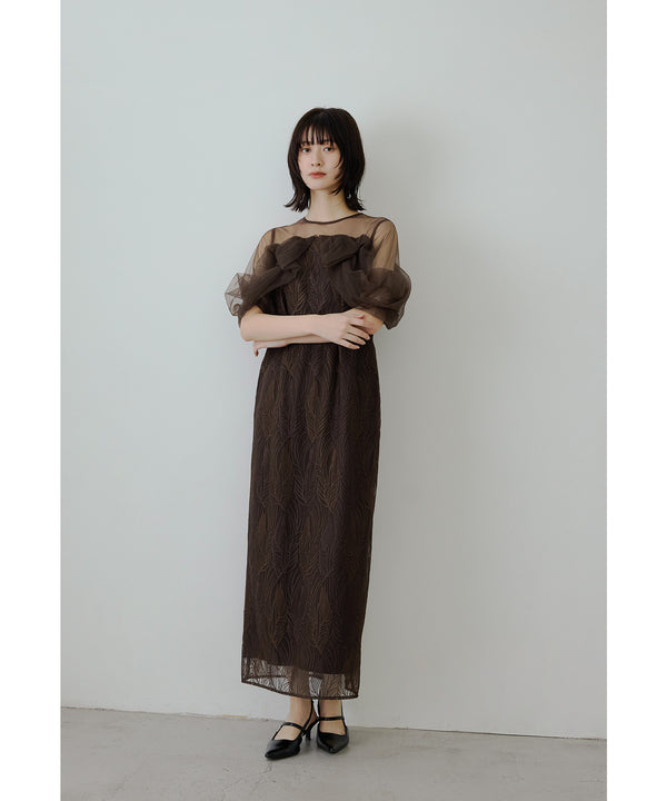 {"color":"\u30d6\u30e9\u30a6\u30f3","info":"model\uff1aH166cm size\uff1aM"}