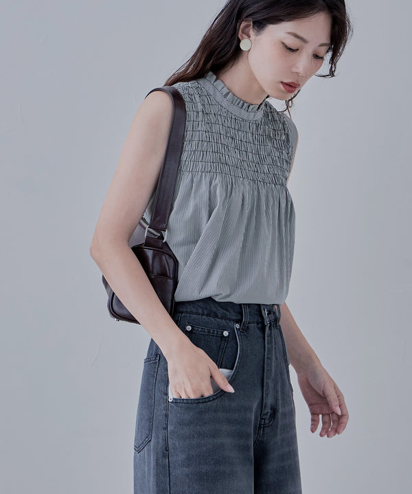 {"color":"\u30d6\u30e9\u30c3\u30af","info":"model\uff1aH166cm size\uff1aM"}