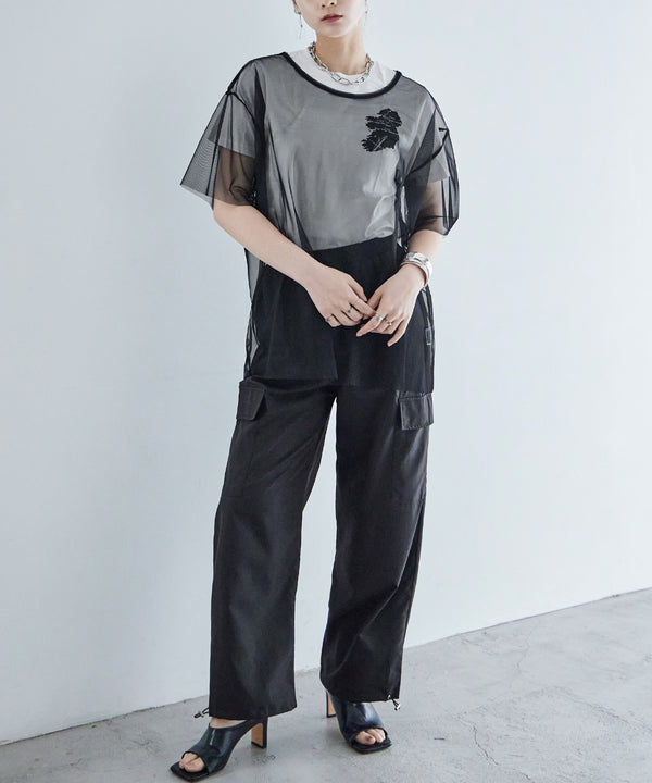 {"color":"\u30d6\u30e9\u30c3\u30af","info":""}